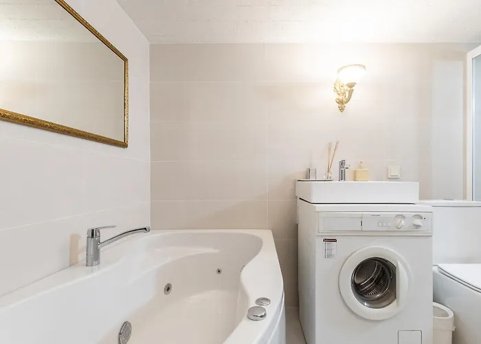 In The Heart Of The Old Town Vip * 克莱佩达