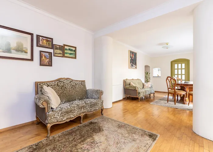 In The Heart Of The Old Town Vip * 克莱佩达