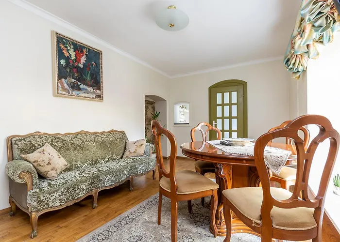 In The Heart Of The Old Town Vip 公寓 *